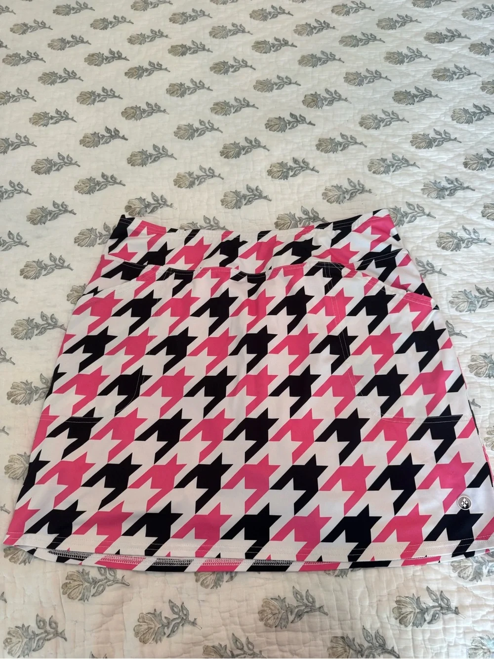 Women's Pink & Black sport Skort